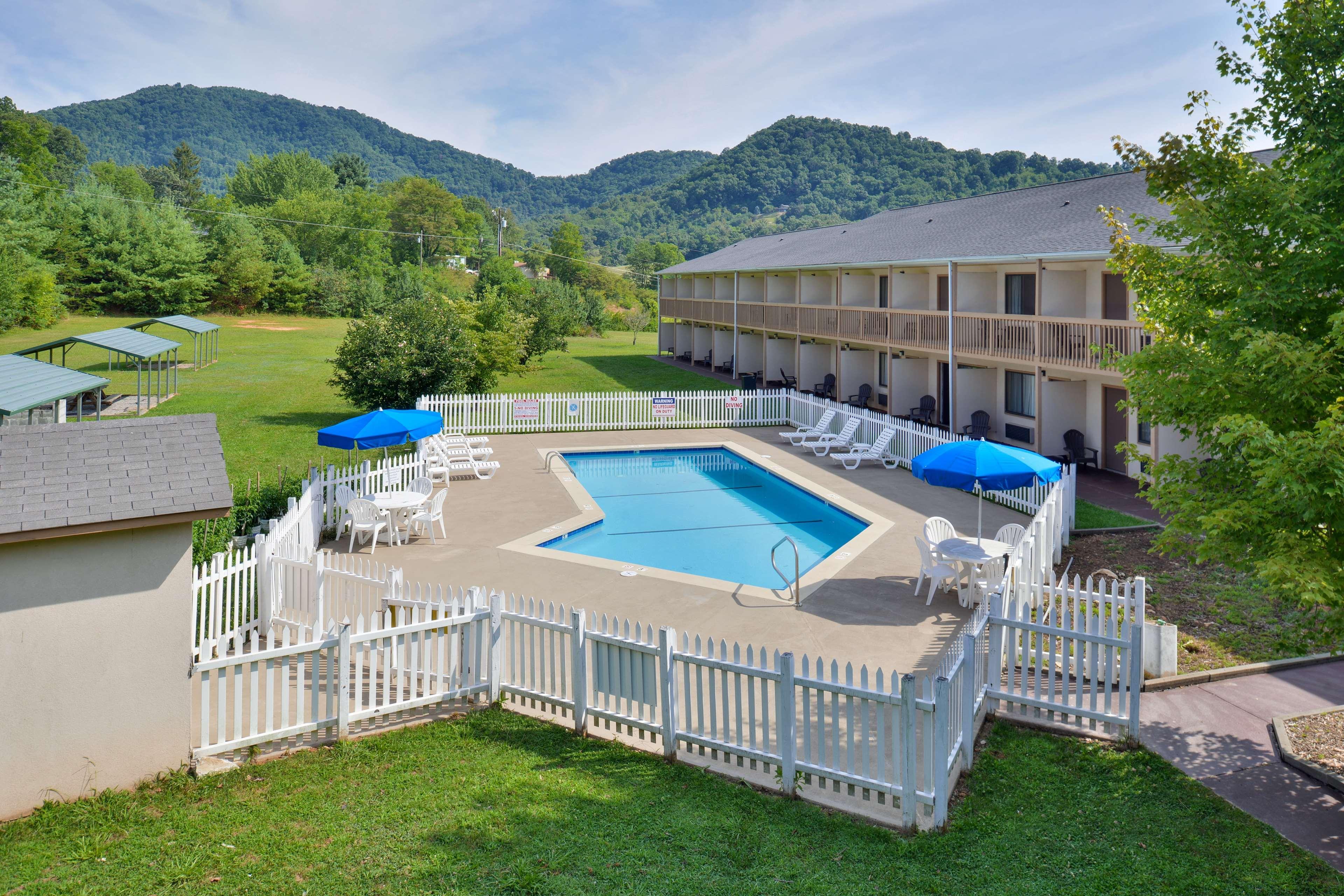 Americas Best Value Inn Canton Kültér fotó